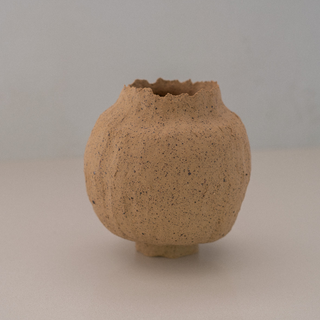 Lannon Vase View 2