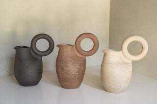 Xaya Pitchers in Row - All Colors