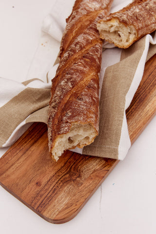 Bardwell Long Bread Board with Baguette